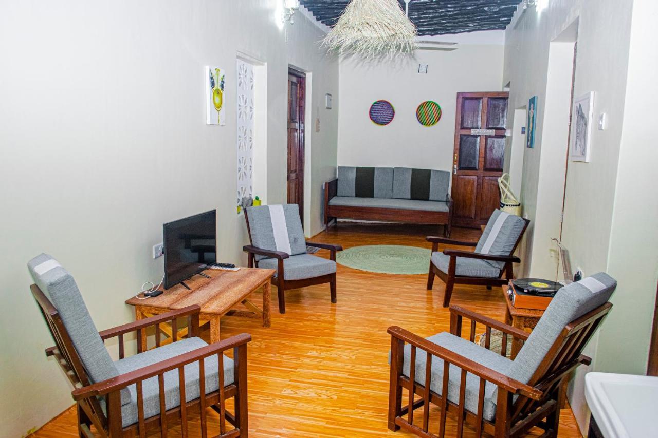 Отель Zanzibar Spice Nest House Экстерьер фото